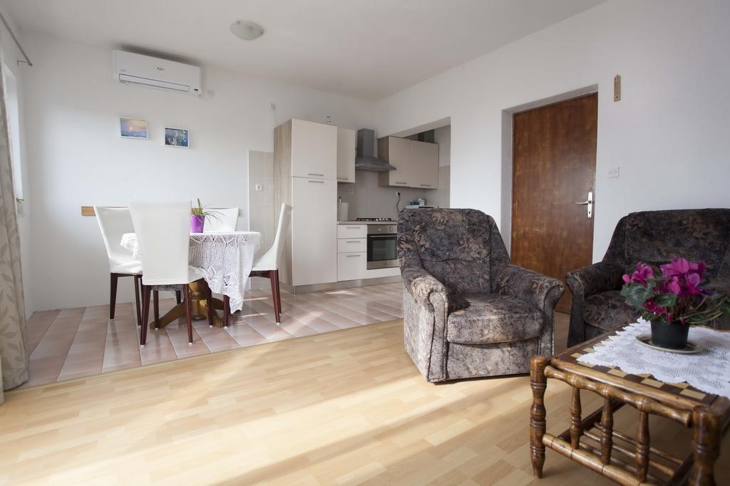 Apartments Dino Makarska Dış mekan fotoğraf